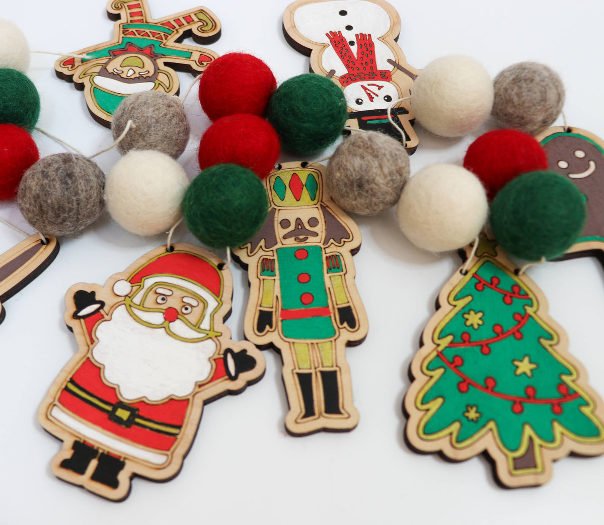 DIY Craft Kit - Christmas Spirit Garland