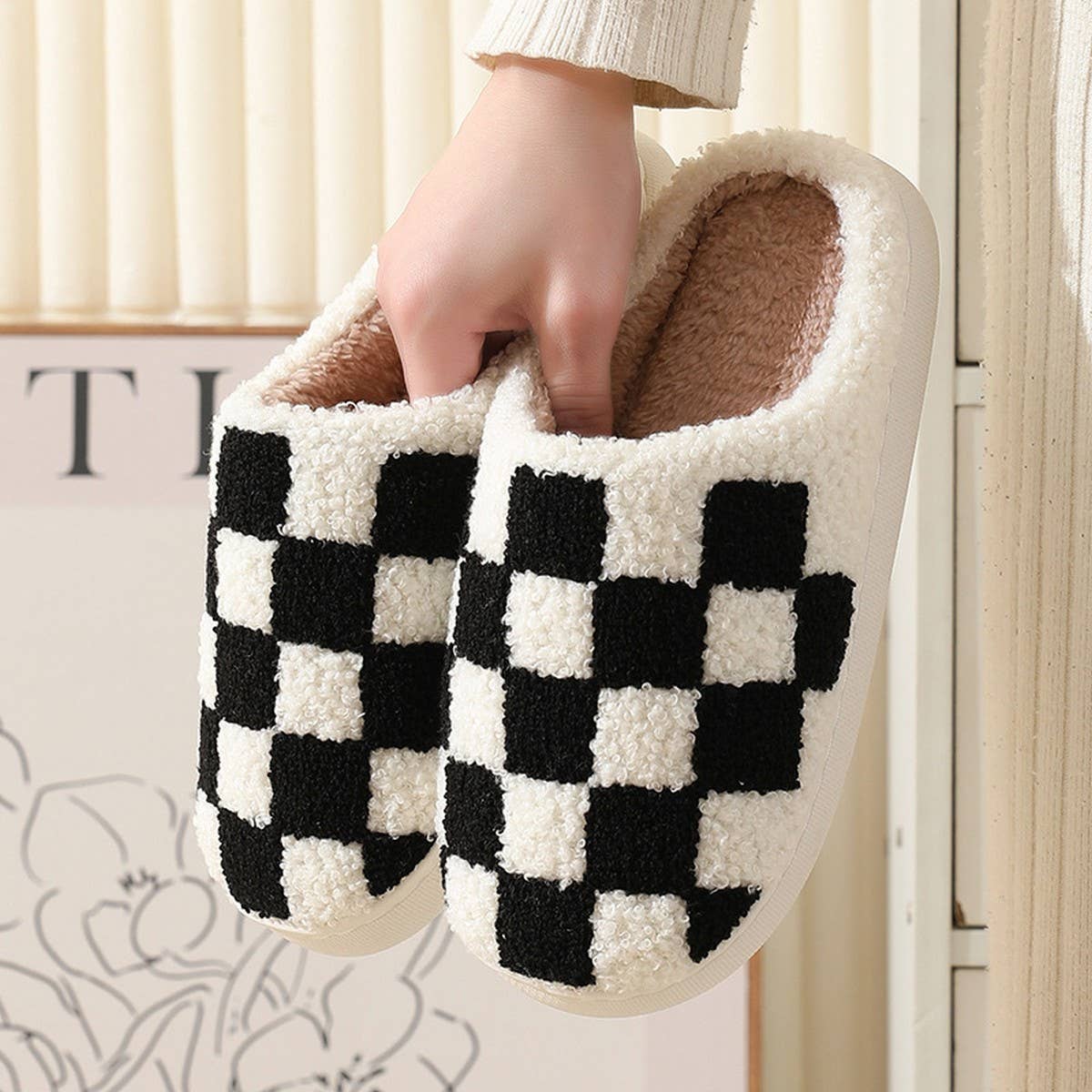 SIMPLE CHECKERED WARM COTTON SLIPPERS_CWSHS0250: Black / (8) 1