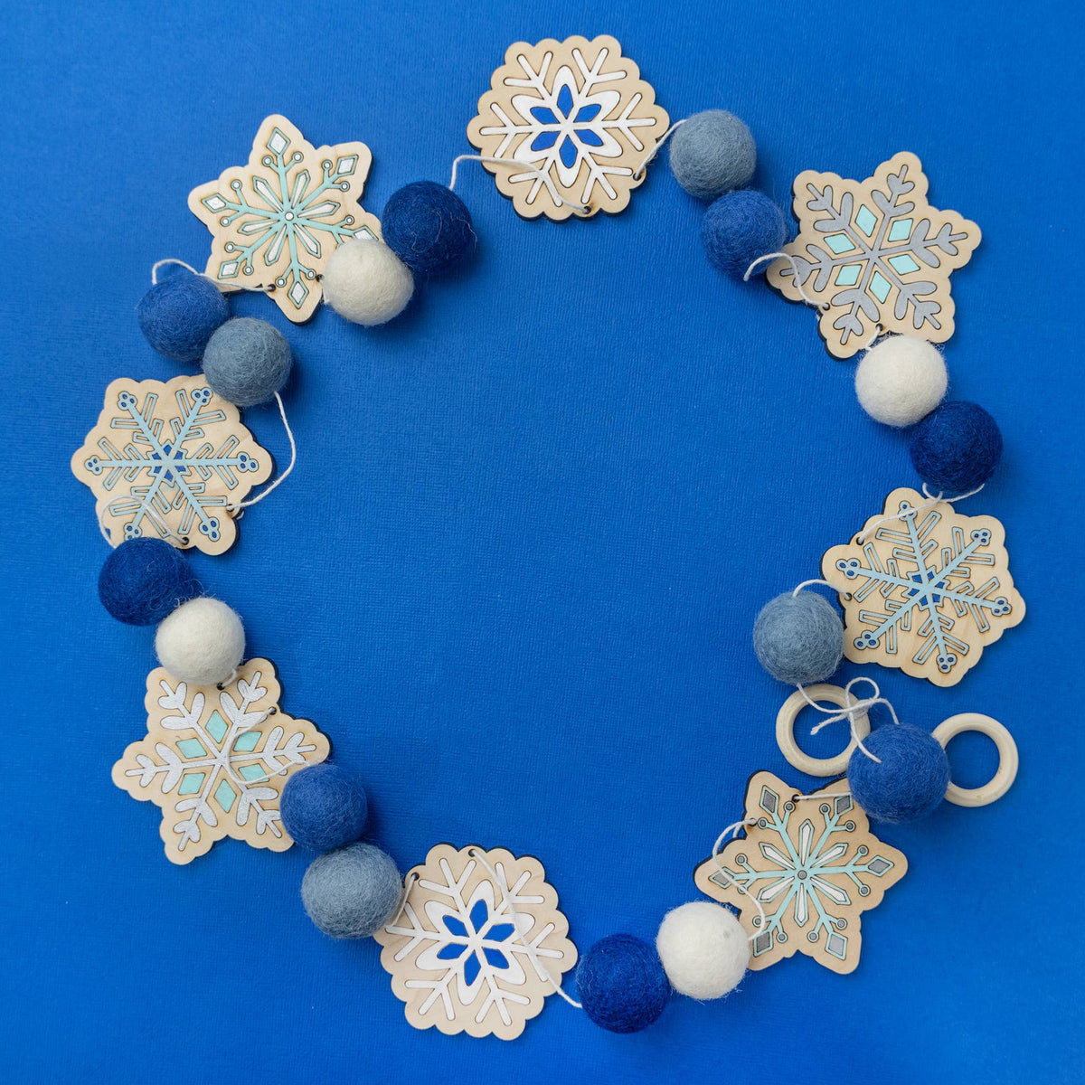 DIY Craft Kit - Snowflake Garland