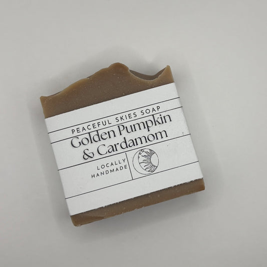 Golden pumpkin and cardamom soap bar with a warm autumn scent by Peaceful Skies