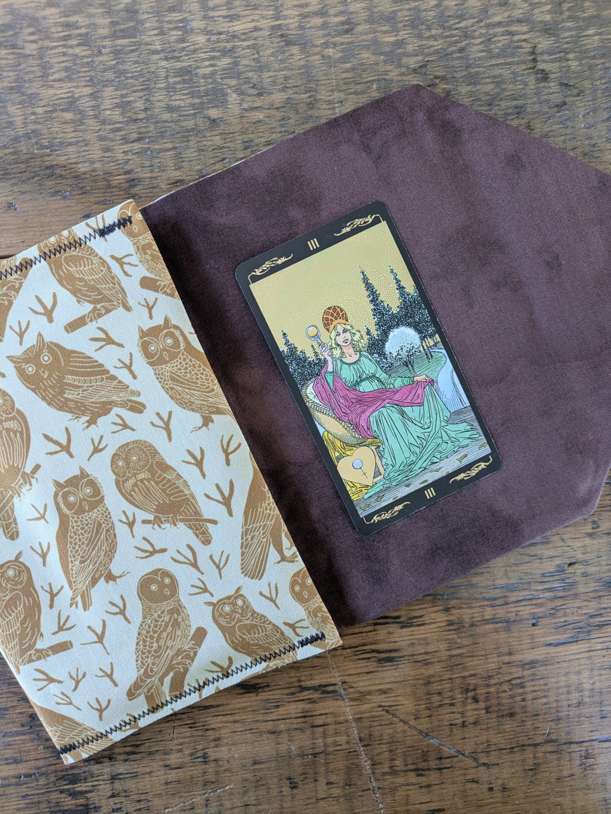Second view of this cotton card pouch showing the lining fabric inside