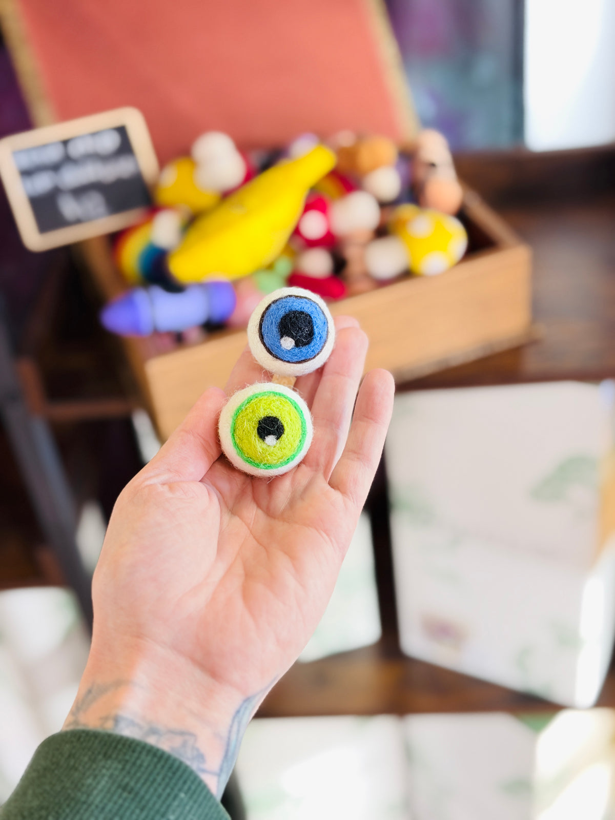 Eyeball Car Vent Clip, felt car vent diffuser by Apricity Products