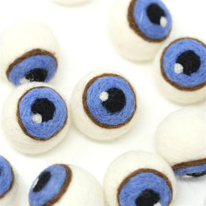 Eyeball Car Vent Clip, felt car vent diffuser by Apricity Products, photo 2