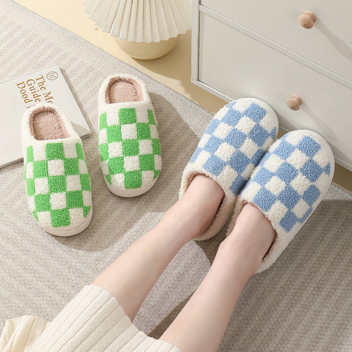SIMPLE CHECKERED WARM COTTON SLIPPERS_CWSHS0250: Black / (8) 1